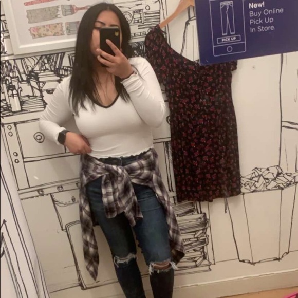 Meet your Posher, Alejandra - Picture 1 of 1